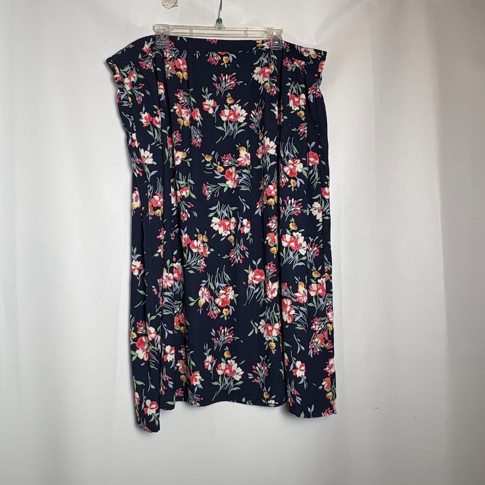 Sag Harbor Woman Navy Blue Floral‎ Midi Skirt Plus Size 3X Elastic Waist Pockets
